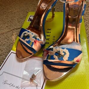 Ted Baker Blue Harmony Mavbe Floral size 37 (6.5)